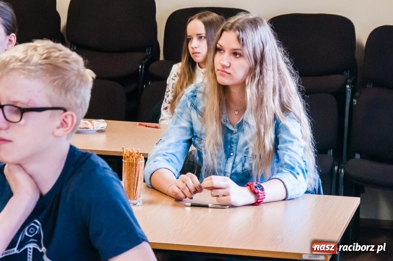 Zdjęcie w galerii na portalu naszraciborz.pl: Poznaliśmy powiatową mistrzynię oraz mistrzów wiedzy pożarniczej  wiadomości z regionu