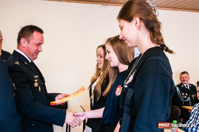 Zdjęcie w galerii na portalu naszraciborz.pl: Poznaliśmy powiatową mistrzynię oraz mistrzów wiedzy pożarniczej  wiadomości z regionu