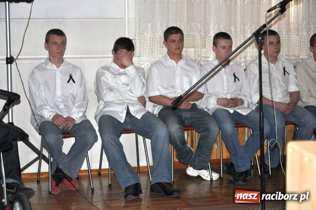 Zdjęcie w galerii na portalu naszraciborz.pl: Rozpoczęli od 