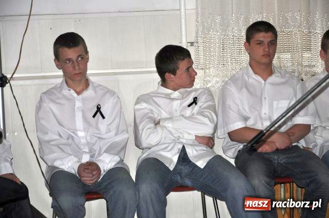 Zdjęcie w galerii na portalu naszraciborz.pl: Rozpoczęli od 