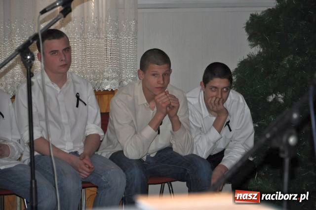 Zdjęcie w galerii na portalu naszraciborz.pl: Rozpoczęli od 