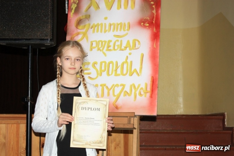 Zdjęcie w galerii na portalu naszraciborz.pl: Najmłodsi artyści z gminy Krzanowice mieli dziś swój festiwal wiadomości z regionu