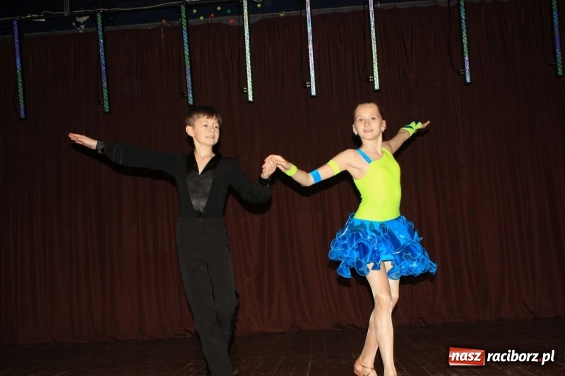 Zdjęcie w galerii na portalu naszraciborz.pl: Najmłodsi artyści z gminy Krzanowice mieli dziś swój festiwal wiadomości z regionu