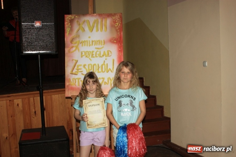 Zdjęcie w galerii na portalu naszraciborz.pl: Najmłodsi artyści z gminy Krzanowice mieli dziś swój festiwal wiadomości z regionu