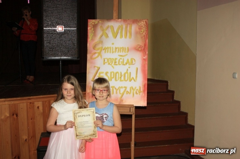 Zdjęcie w galerii na portalu naszraciborz.pl: Najmłodsi artyści z gminy Krzanowice mieli dziś swój festiwal wiadomości z regionu