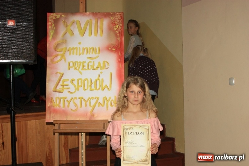 Zdjęcie w galerii na portalu naszraciborz.pl: Najmłodsi artyści z gminy Krzanowice mieli dziś swój festiwal wiadomości z regionu