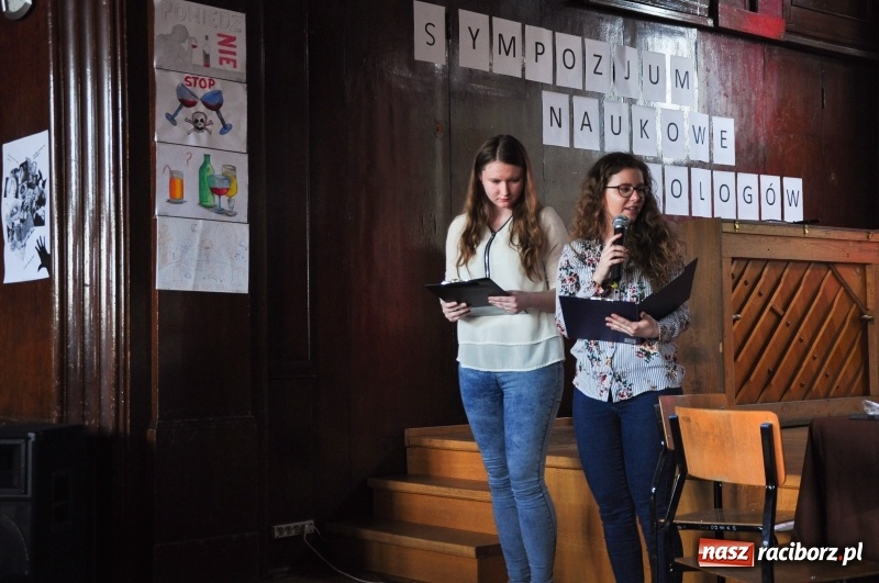 Zdjęcie w galerii na portalu naszraciborz.pl: Sympozjum Naukowe Biologów w 1 LO  wiadomości z regionu