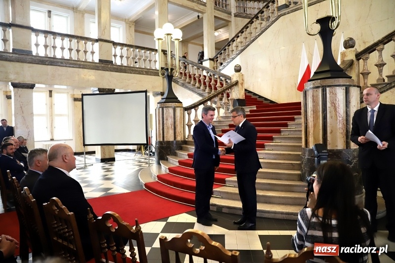 Zdjęcie w galerii na portalu naszraciborz.pl: Gmina Kuźnia Raciborska otrzymała środki na usuwanie skutków klęsk żywiołowych wiadomości z regionu