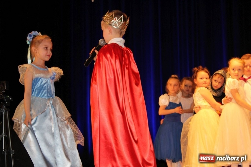 Zdjęcie w galerii na portalu naszraciborz.pl: Tańcz, nie żałuj podłogi, czyli VI Gminny Konkurs Taneczny w Kuźni Raciborskiej wiadomości z regionu