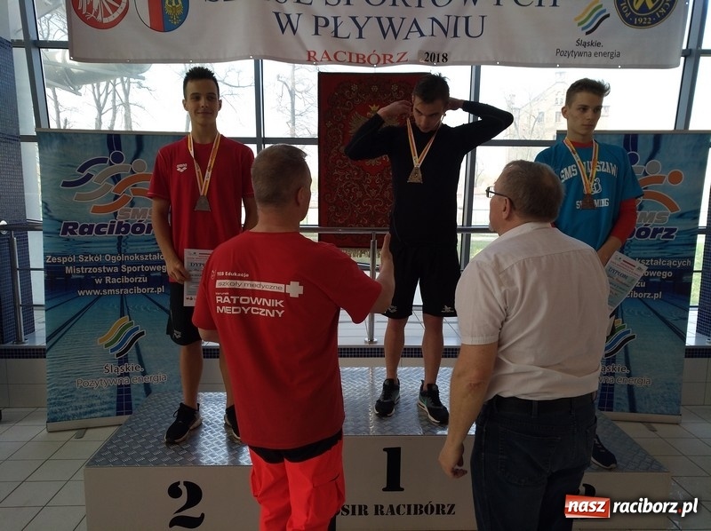 Zdjęcie w galerii na portalu naszraciborz.pl: Pływanie. Drugie miejsce Gimnazjum Mistrzostwa Sportowego w Raciborzu  wiadomości z regionu