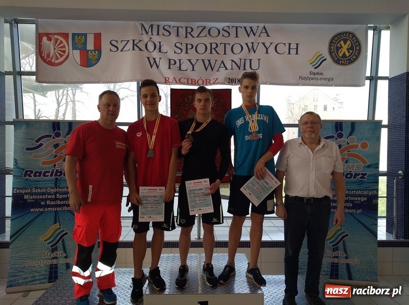 Zdjęcie w galerii na portalu naszraciborz.pl: Pływanie. Drugie miejsce Gimnazjum Mistrzostwa Sportowego w Raciborzu  wiadomości z regionu
