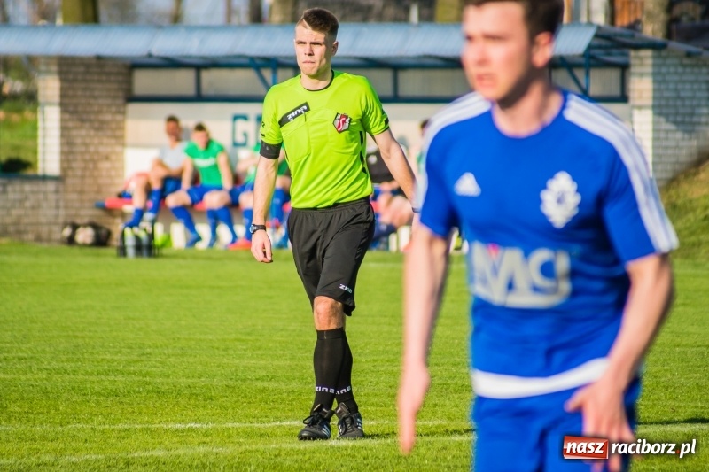Zdjęcie w galerii na portalu naszraciborz.pl: Samobój ustawił mecz. Gaszowice z Pucharem Polski na szczeblu Podokręgu wiadomości z regionu