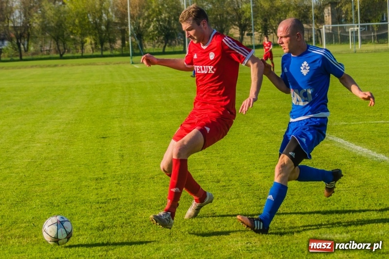 Zdjęcie w galerii na portalu naszraciborz.pl: Samobój ustawił mecz. Gaszowice z Pucharem Polski na szczeblu Podokręgu wiadomości z regionu