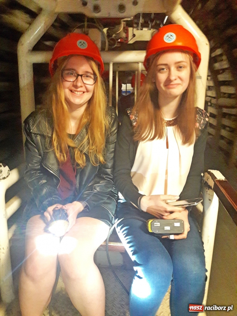 Zdjęcie w galerii na portalu naszraciborz.pl: Julia Niemira-Adamczyk z CKZiU nr 1 wśród dwudziestu najlepszych w Polsce wiadomości z regionu