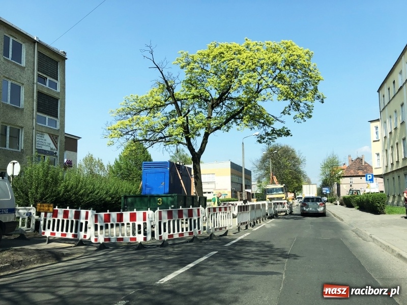 Zdjęcie w galerii na portalu naszraciborz.pl: Utrudnienia w ruchu na ulicy Kościuszki  wiadomości z regionu