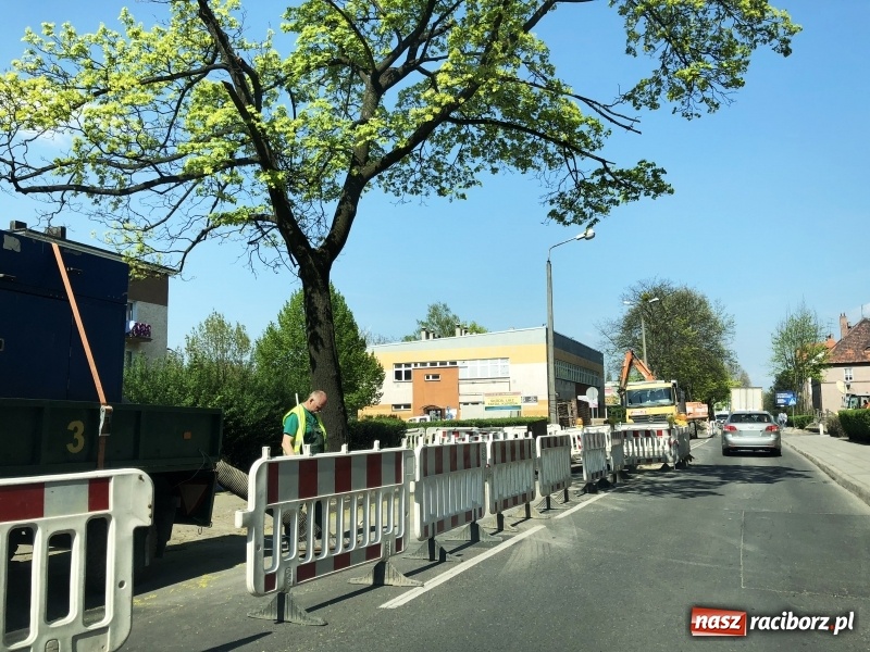 Zdjęcie w galerii na portalu naszraciborz.pl: Utrudnienia w ruchu na ulicy Kościuszki  wiadomości z regionu