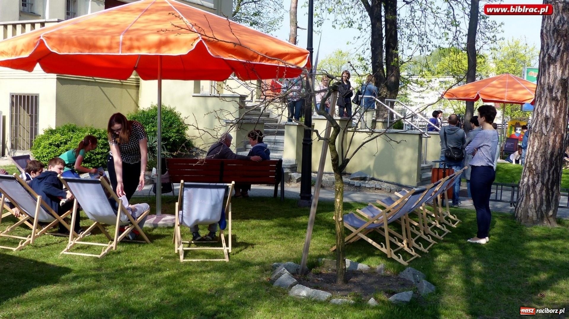 Zdjęcie w galerii na portalu naszraciborz.pl: Słodka lekcja w Zaczytanym Ogrodzie wiadomości z regionu