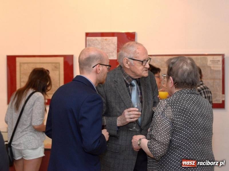 Zdjęcie w galerii na portalu naszraciborz.pl: Muzeum zaprasza na kartograficzną podróż po ziemi raciborskiej  wiadomości z regionu