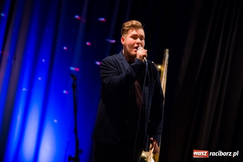 Zdjęcie w galerii na portalu naszraciborz.pl: Na wiosenną nutę w Młodzieżowym Domu Kultury w Raciborzu wiadomości z regionu