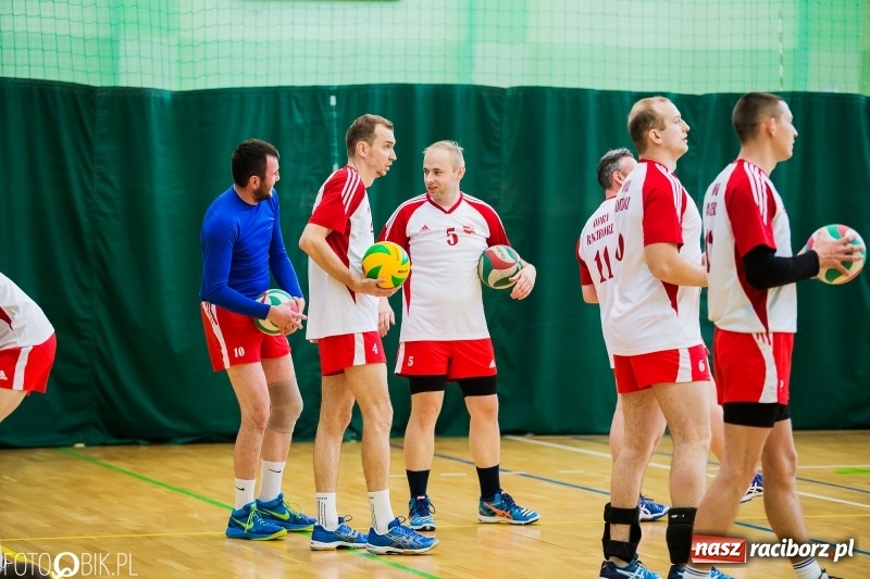 Zdjęcie w galerii na portalu naszraciborz.pl: Eliminacje Mistrzostw Polski w Siatkówce Niesłyszących w Arenie Rafako wiadomości z regionu