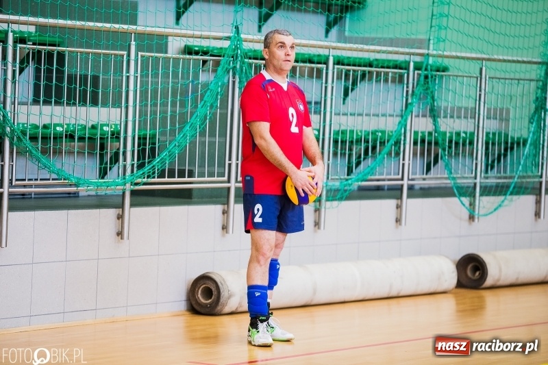 Zdjęcie w galerii na portalu naszraciborz.pl: Eliminacje Mistrzostw Polski w Siatkówce Niesłyszących w Arenie Rafako wiadomości z regionu
