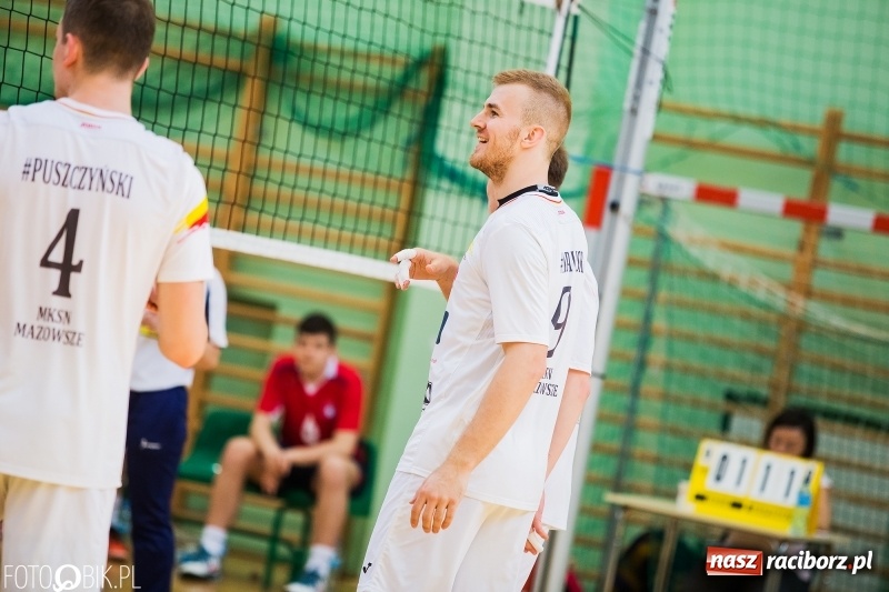 Zdjęcie w galerii na portalu naszraciborz.pl: Eliminacje Mistrzostw Polski w Siatkówce Niesłyszących w Arenie Rafako wiadomości z regionu