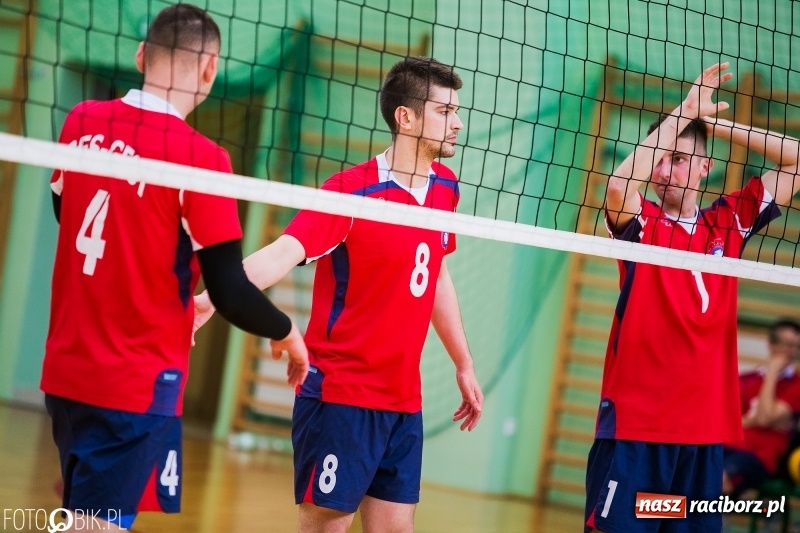 Zdjęcie w galerii na portalu naszraciborz.pl: Eliminacje Mistrzostw Polski w Siatkówce Niesłyszących w Arenie Rafako wiadomości z regionu