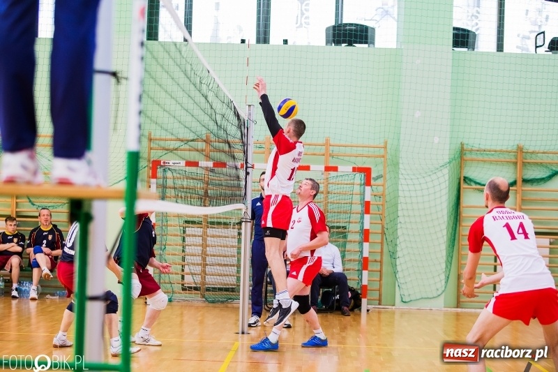 Zdjęcie w galerii na portalu naszraciborz.pl: Eliminacje Mistrzostw Polski w Siatkówce Niesłyszących w Arenie Rafako wiadomości z regionu