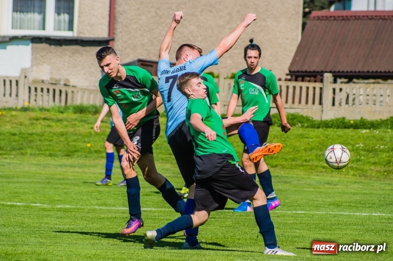 Zdjęcie w galerii na portalu naszraciborz.pl: Juniorzy Górek Śląskich lepsi od Studziennej wiadomości z regionu
