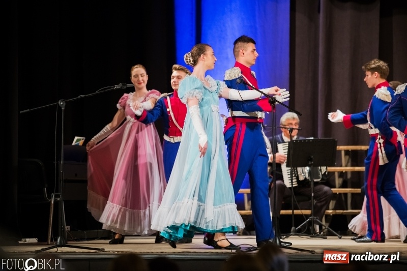 Zdjęcie w galerii na portalu naszraciborz.pl: XIV Festiwal Pieśni Stanisława Moniuszki w Domu Kultury Strzecha wiadomości z regionu