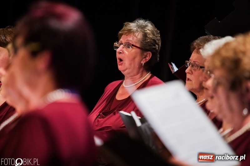 Zdjęcie w galerii na portalu naszraciborz.pl: XIV Festiwal Pieśni Stanisława Moniuszki w Domu Kultury Strzecha wiadomości z regionu