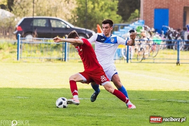 Zdjęcie w galerii na portalu naszraciborz.pl: Dwa gole Czerepaka uratowały remis dla Unii wiadomości z regionu