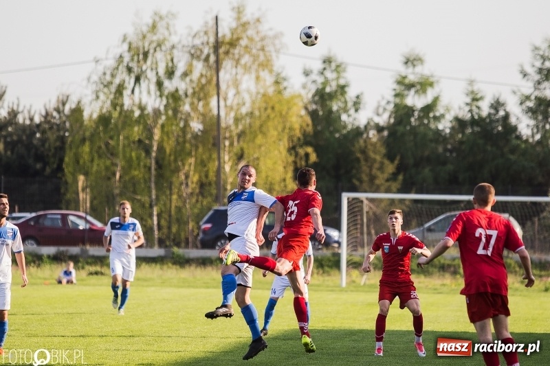 Zdjęcie w galerii na portalu naszraciborz.pl: Dwa gole Czerepaka uratowały remis dla Unii wiadomości z regionu