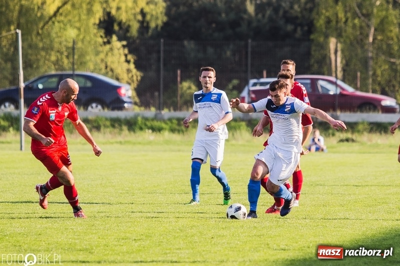 Zdjęcie w galerii na portalu naszraciborz.pl: Dwa gole Czerepaka uratowały remis dla Unii wiadomości z regionu