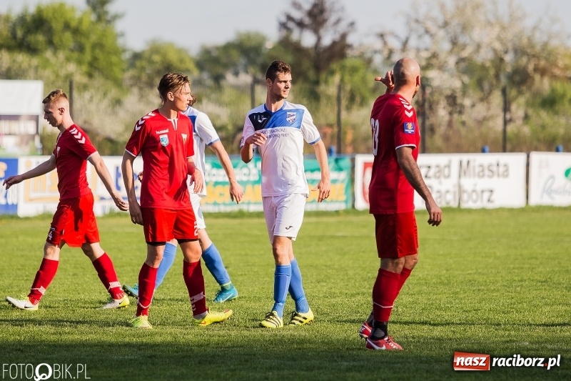 Zdjęcie w galerii na portalu naszraciborz.pl: Dwa gole Czerepaka uratowały remis dla Unii wiadomości z regionu