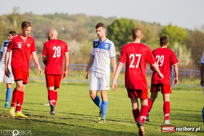Zdjęcie w galerii na portalu naszraciborz.pl: Dwa gole Czerepaka uratowały remis dla Unii wiadomości z regionu