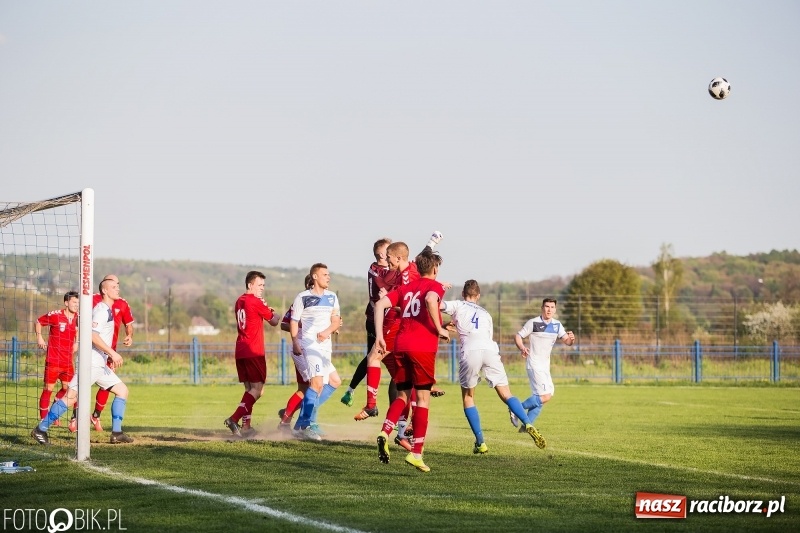 Zdjęcie w galerii na portalu naszraciborz.pl: Dwa gole Czerepaka uratowały remis dla Unii wiadomości z regionu