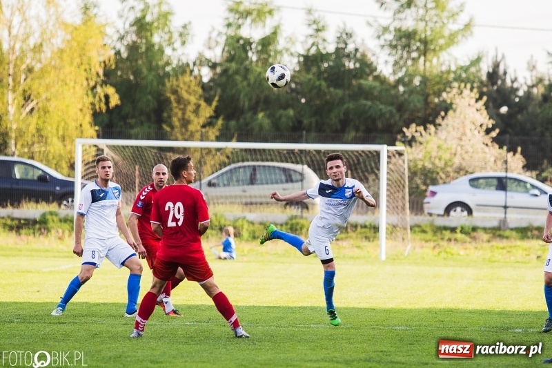 Zdjęcie w galerii na portalu naszraciborz.pl: Dwa gole Czerepaka uratowały remis dla Unii wiadomości z regionu