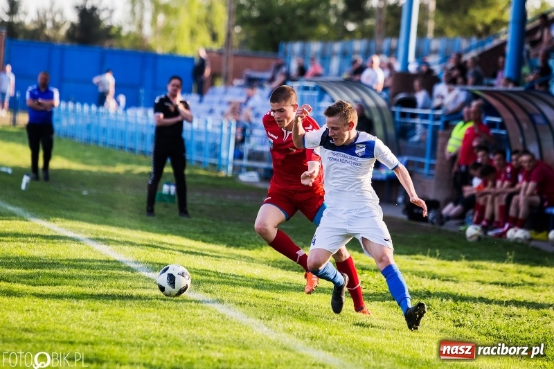Zdjęcie w galerii na portalu naszraciborz.pl: Dwa gole Czerepaka uratowały remis dla Unii wiadomości z regionu