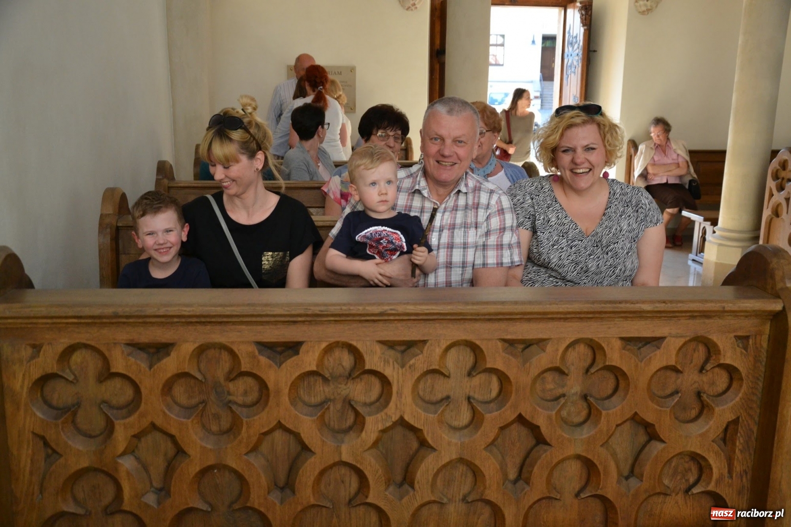 Zdjęcie w galerii na portalu naszraciborz.pl: Chór VIVO zaśpiewał w kaplicy zamkowej  wiadomości z regionu