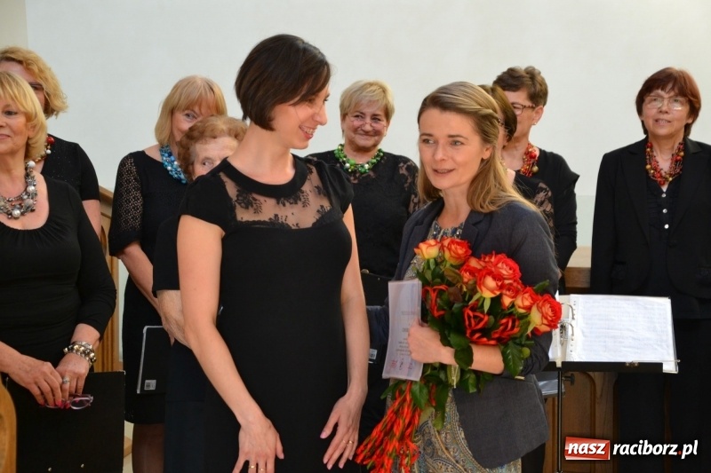 Zdjęcie w galerii na portalu naszraciborz.pl: Chór VIVO zaśpiewał w kaplicy zamkowej  wiadomości z regionu