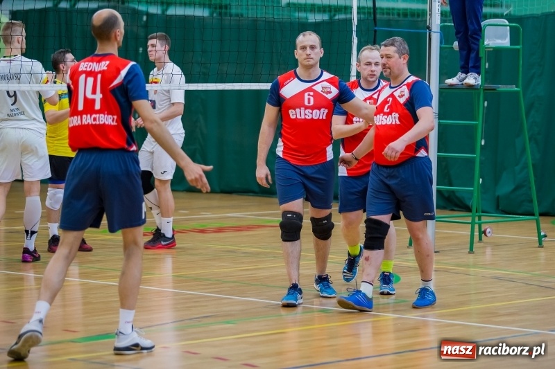 Zdjęcie w galerii na portalu naszraciborz.pl: Drugi dzień Eliminacji Mistrzostw Polski w Siatkówce Niesłyszących w Arenie Rafako wiadomości z regionu