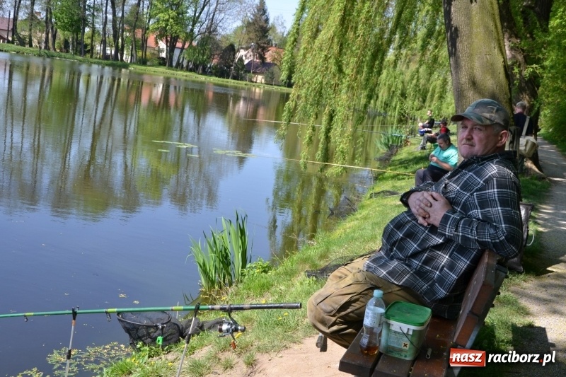 Zdjęcie w galerii na portalu naszraciborz.pl: Sezon wędkarski na Trzecioku rozpoczęty  wiadomości z regionu