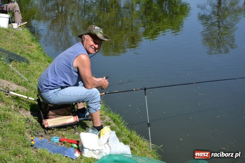 Zdjęcie w galerii na portalu naszraciborz.pl: Sezon wędkarski na Trzecioku rozpoczęty  wiadomości z regionu