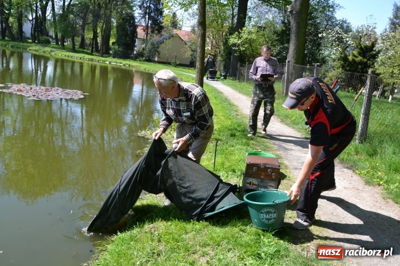 Zdjęcie w galerii na portalu naszraciborz.pl: Sezon wędkarski na Trzecioku rozpoczęty  wiadomości z regionu