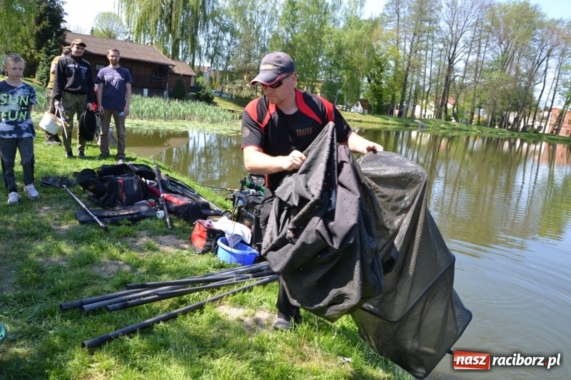 Zdjęcie w galerii na portalu naszraciborz.pl: Sezon wędkarski na Trzecioku rozpoczęty  wiadomości z regionu