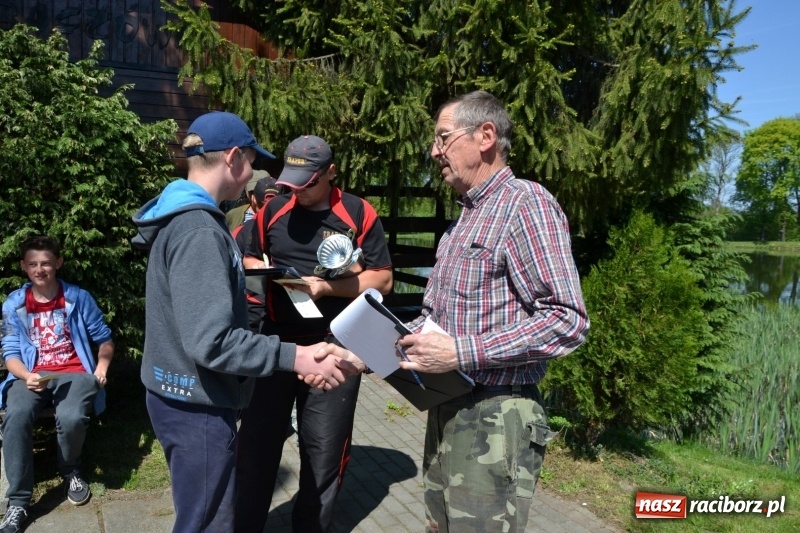 Zdjęcie w galerii na portalu naszraciborz.pl: Sezon wędkarski na Trzecioku rozpoczęty  wiadomości z regionu
