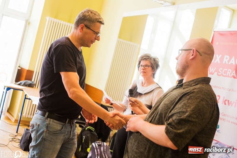 Zdjęcie w galerii na portalu naszraciborz.pl: Krzysztof Obremski zwycięzcą Ogólnopolskich Mistrzostw Raciborza w Scrabble wiadomości z regionu