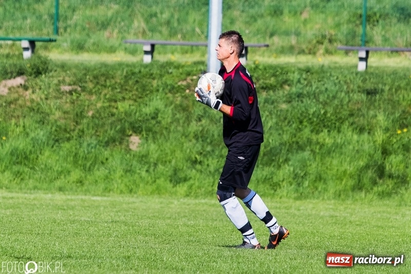 Zdjęcie w galerii na portalu naszraciborz.pl: Rudzki Buk przedłuża złą passę Brzezia wiadomości z regionu