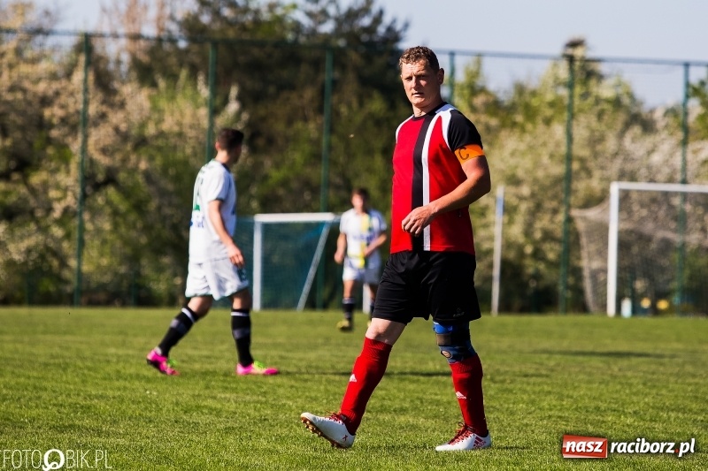 Zdjęcie w galerii na portalu naszraciborz.pl: Rudzki Buk przedłuża złą passę Brzezia wiadomości z regionu